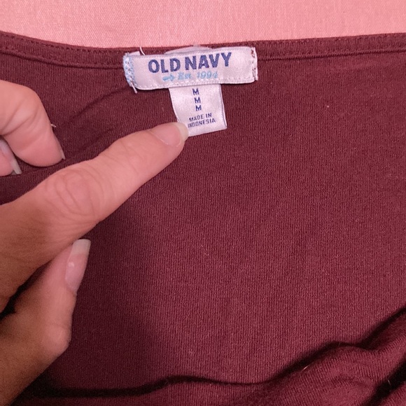 Old Navy long sleeve size Medium - Picture 3 of 4